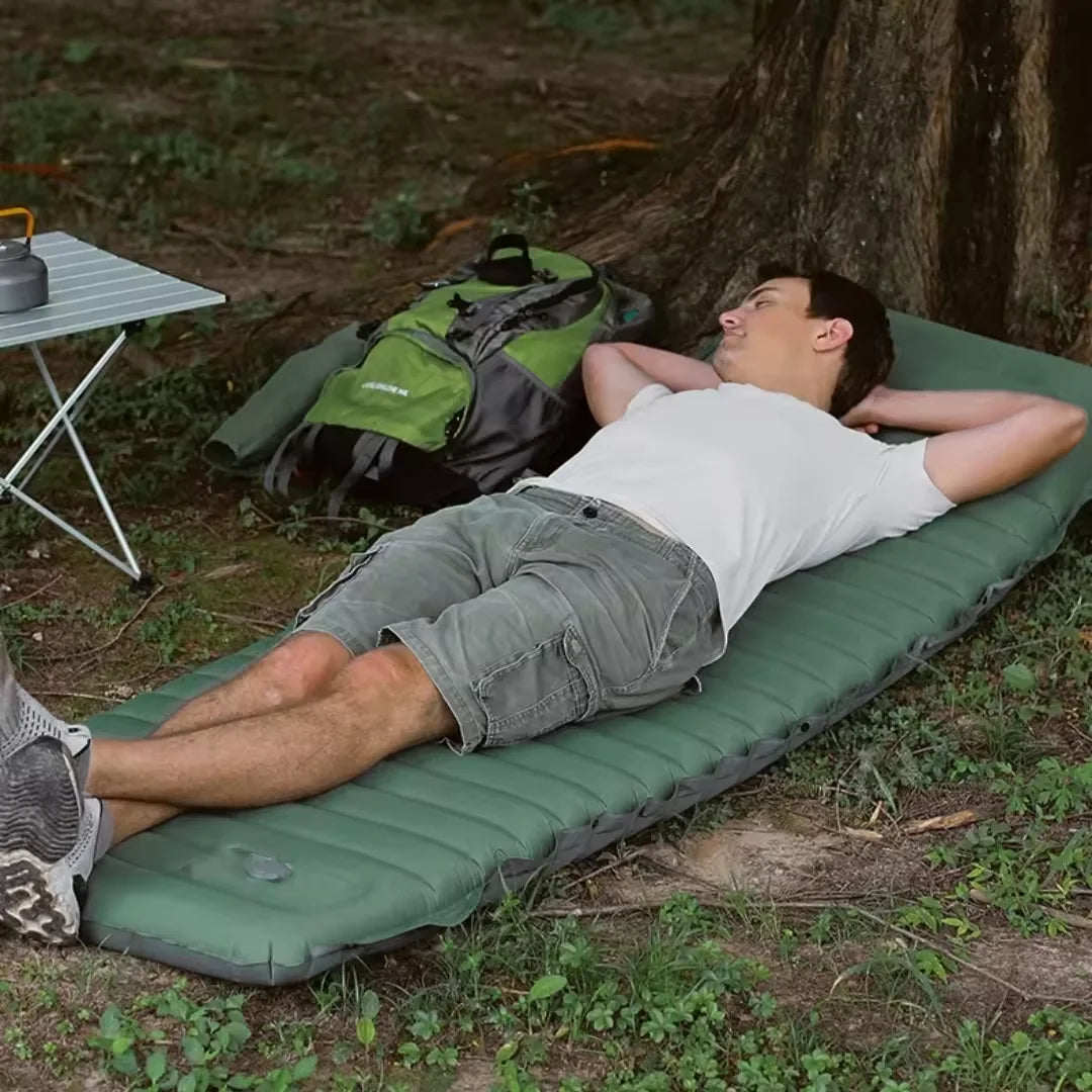 Sleeping Bags & Cots