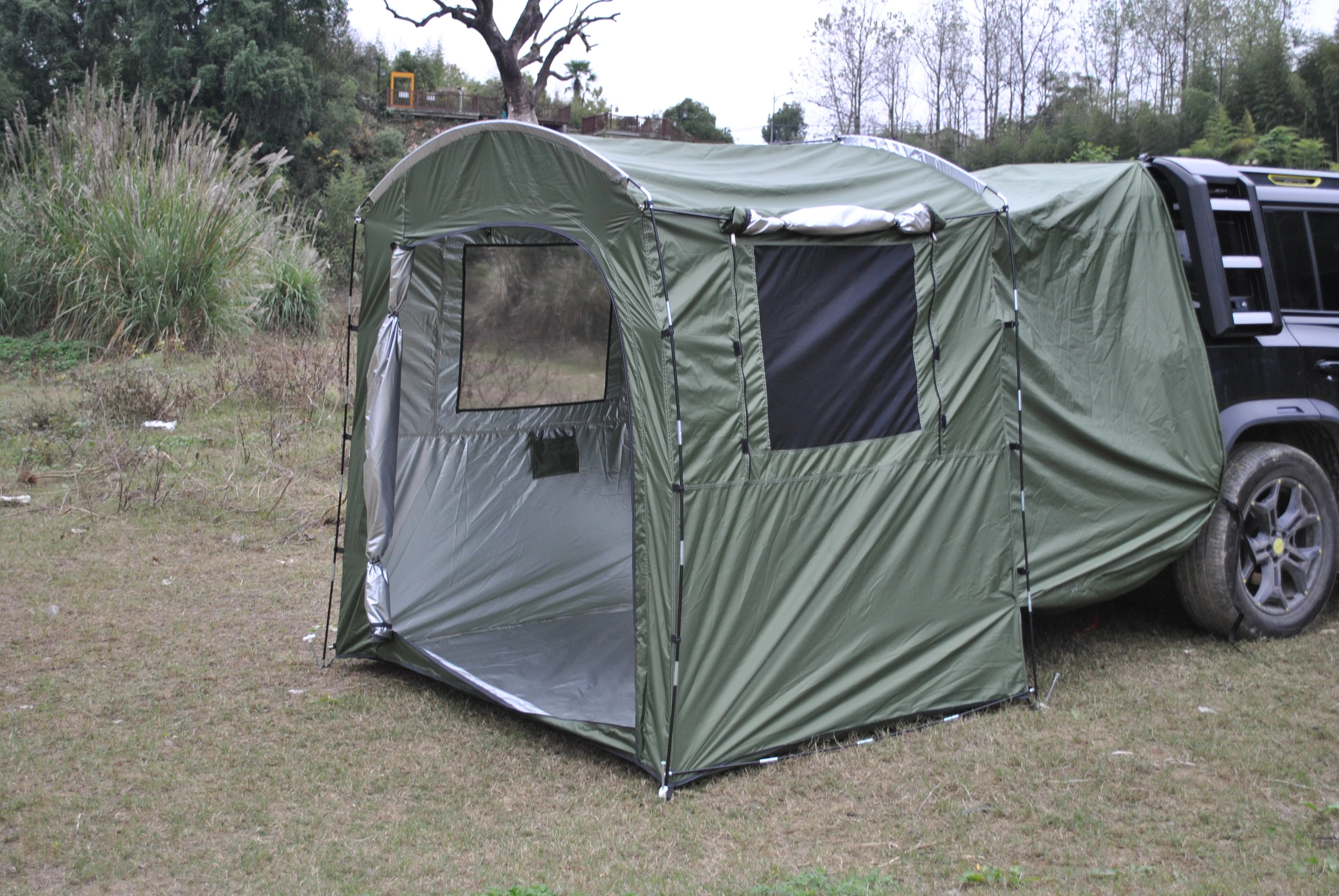 2-Person SUV Tailgate Tent Easy Setup Waterproof Outdoor Camping Van